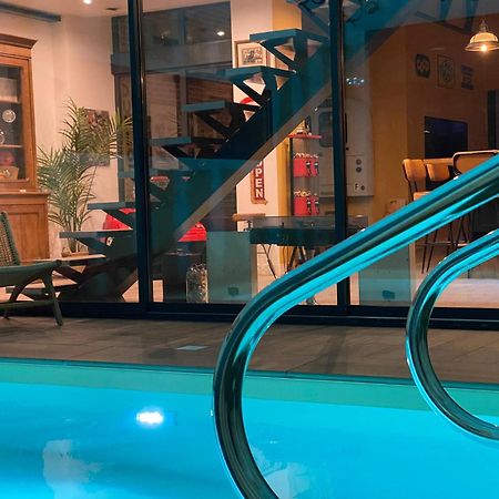 Loft Spa Reims-Fr 250M2 Privatifs, Piscine Interieure Chauffee, Spa Et Parking Exterior photo